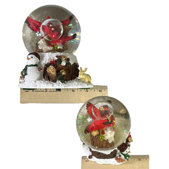 Cracker Barrel Vintage Musical Snow Globe White Christmas Song Cardinal Red Bird - Picture 4 of 16